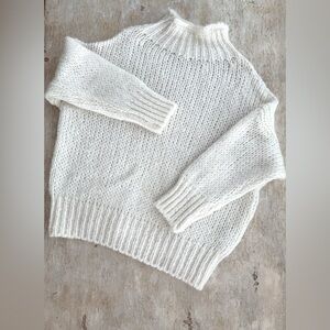 FRNCH Paris Crème Pullover Sweater NWT size M/L